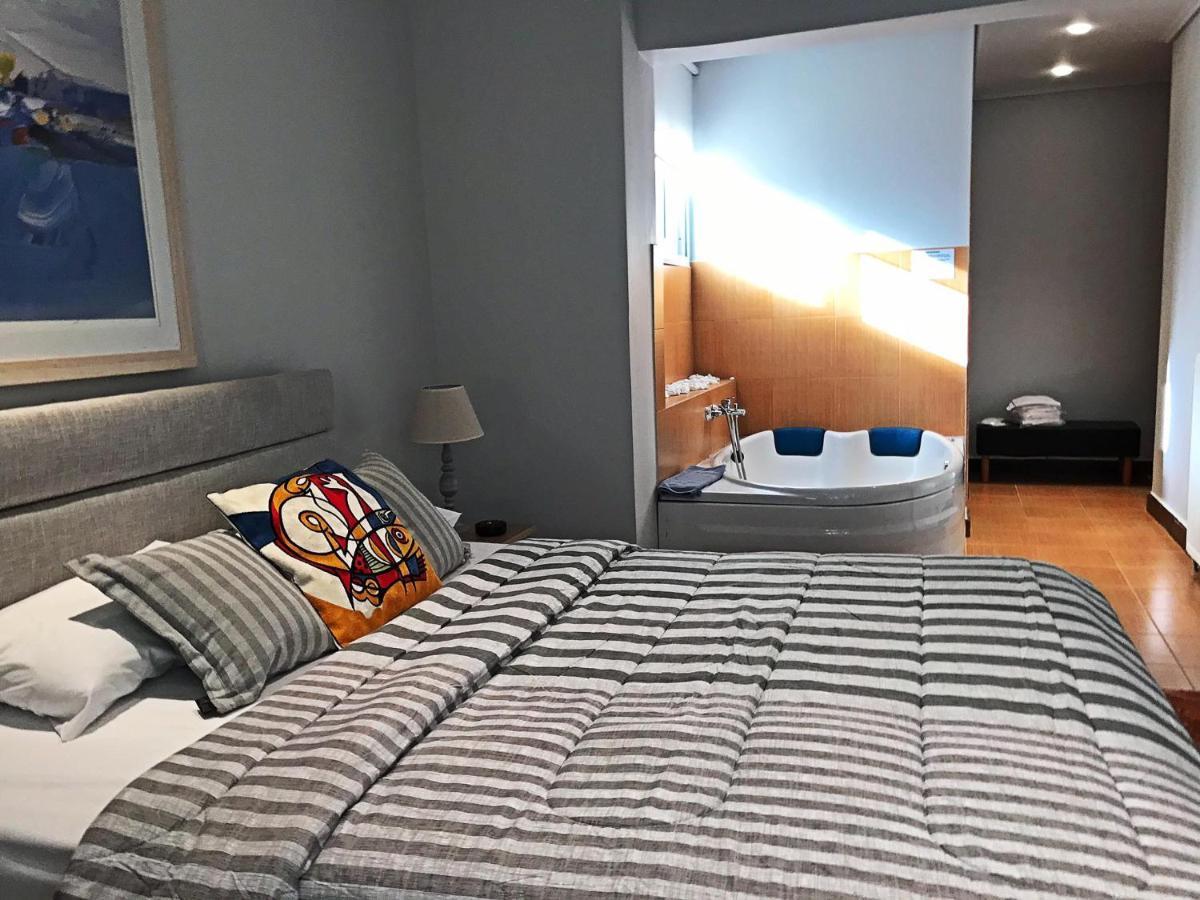 Suite,1181404060:JPEG
